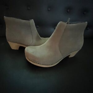Dansko brown suede booties